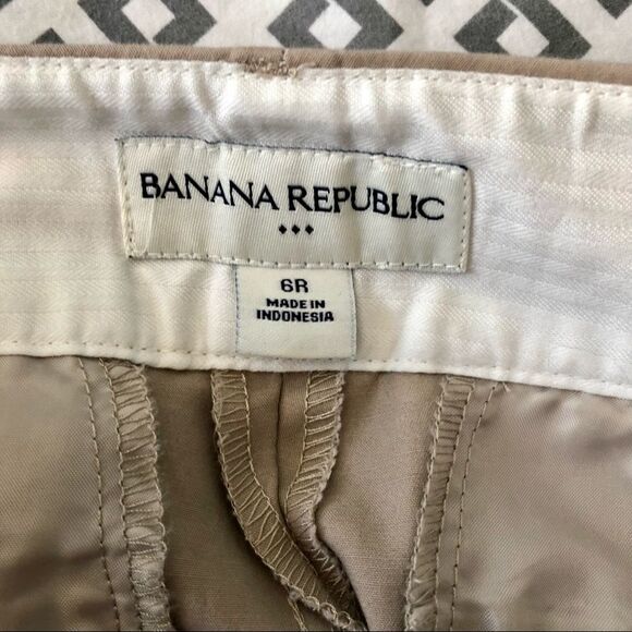 Banana Republic dress pants size 6R - Picture 3 of 4